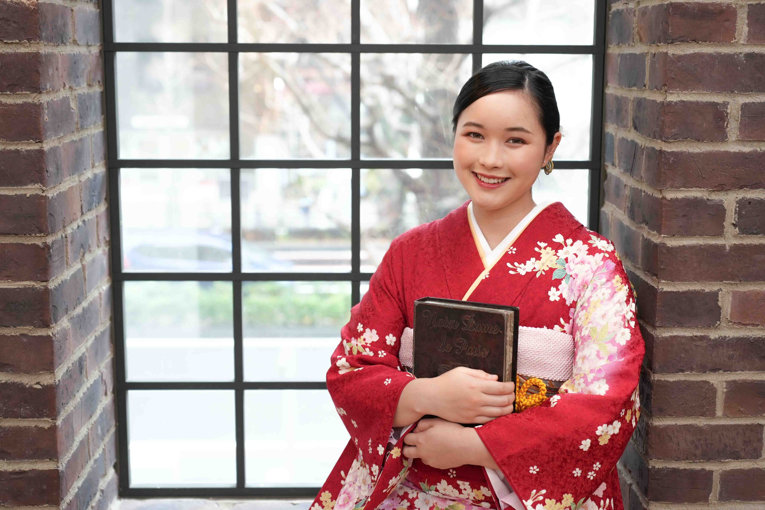 成人式に選びたい、赤振袖の魅力と意味