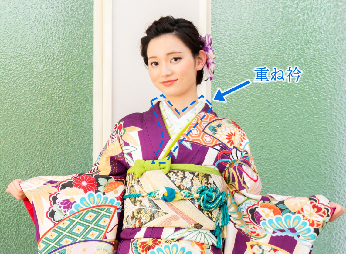 着物を重ね着しているように見える重ね衿で成人式振袖コーディネートを華やかに ふりそでもりの