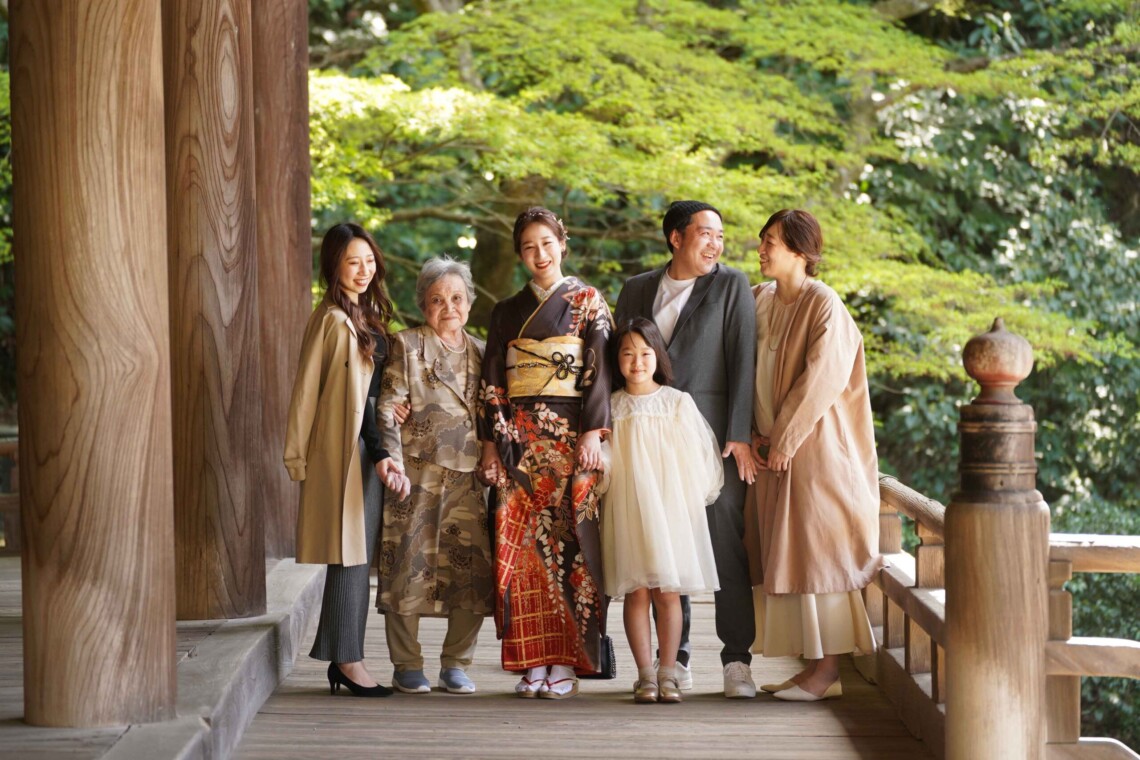 子供の成人式に親は同伴出席する?前撮りに母は付き添うべき? ふりそでもりの
