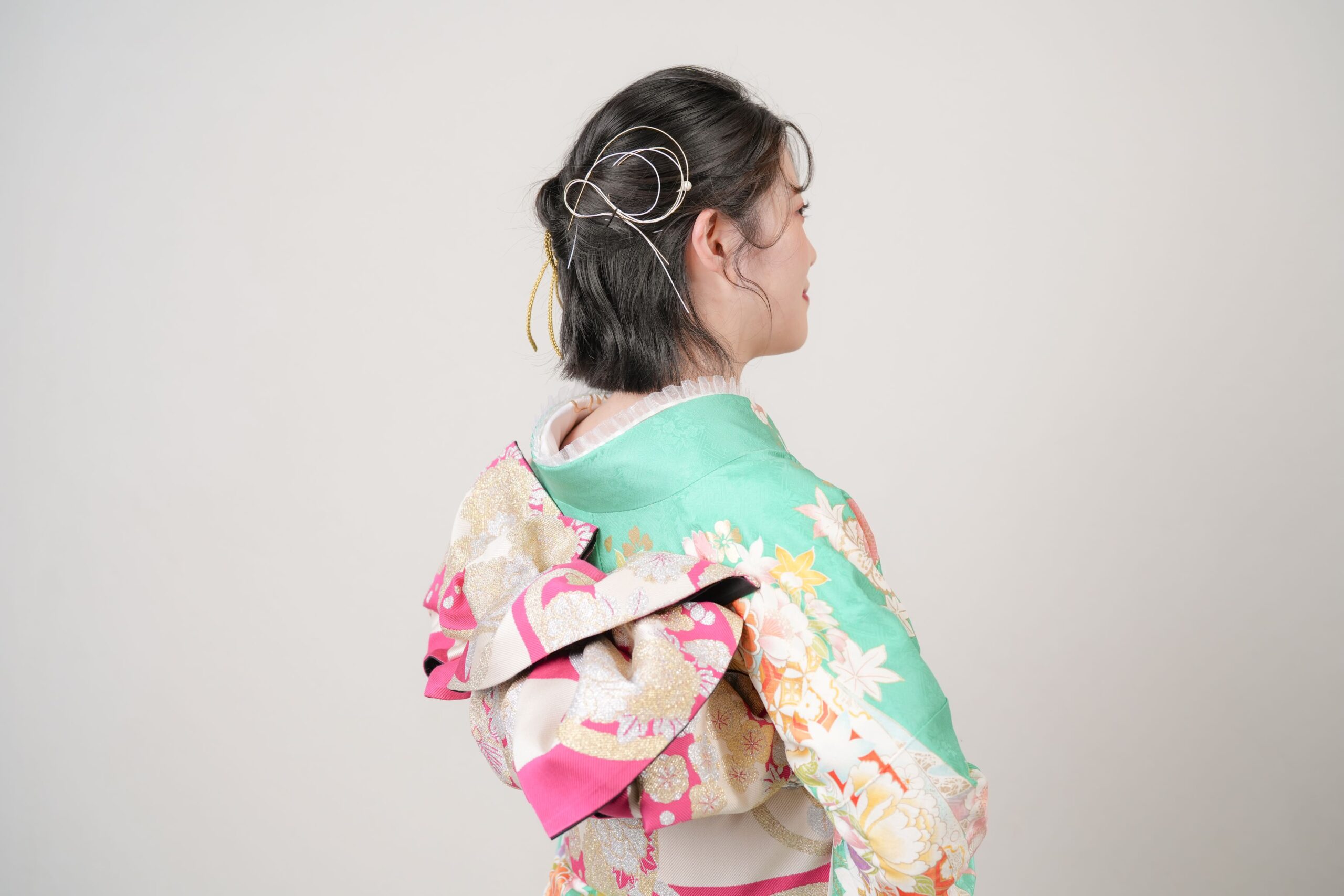 成人式&前撮りに!振袖姿に合うおしゃれなボブ向けの髪型・ヘアアレンジ ふりそでもりの