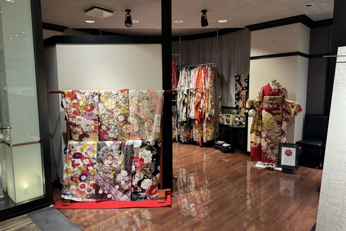 ふりそでもりの横浜関内店 店内イメージ2